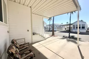 725 S Emerald Dr, Apache Junction, AZ 85119 - Photo 6