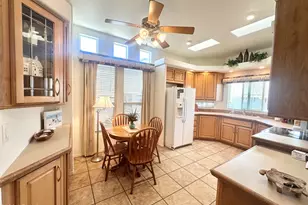 725 S Emerald Dr, Apache Junction, AZ 85119 - Photo 26