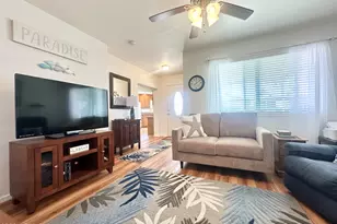 725 S Emerald Dr, Apache Junction, AZ 85119 - Photo 10