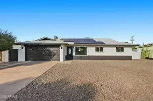 534 E Pebble Beach Dr, Tempe, AZ 85282 - Photo 1