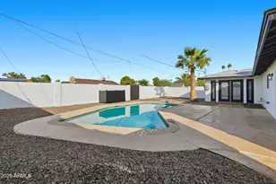 534 E Pebble Beach Dr, Tempe, AZ 85282 - Photo 32