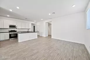 17017 W Molly Ln, Surprise, AZ 85387 - Photo 6