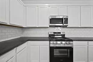 17017 W Molly Ln, Surprise, AZ 85387 - Photo 10