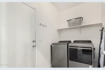 5751 N 71st Drive, Glendale, AZ 85303 - Photo 18