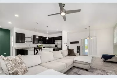 5751 N 71st Drive, Glendale, AZ 85303 - Photo 6