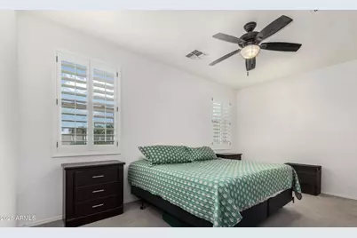 5751 N 71st Drive, Glendale, AZ 85303 - Photo 8