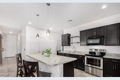 5751 N 71st Drive, Glendale, AZ 85303 - Photo 4