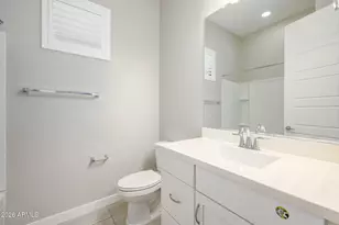 824 E Monte Wy, Phoenix, AZ 85042 - Photo 18