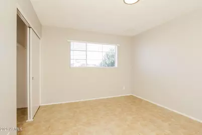 8127 E Columbus Avenue, Scottsdale, AZ 85251 - Photo 12