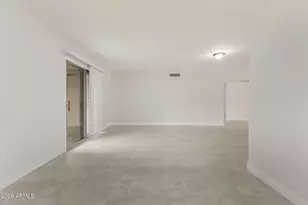 1915 E Gemini Dr, Tempe, AZ 85283 - Photo 8