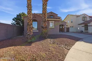 1621 S Starling Dr, Gilbert, AZ 85295 - Photo 2