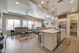 16847 W Earll Dr, Goodyear, AZ 85395 - Photo 4