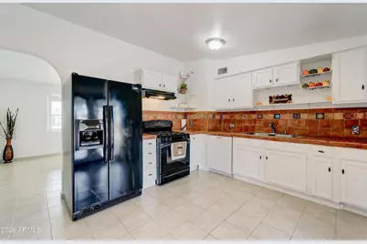 12026 N 113th Drive, Youngtown, AZ 85363 - Photo 8