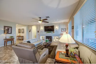 192 W Hackberry Avenue, San Tan Valley, AZ 85140 - Photo 6