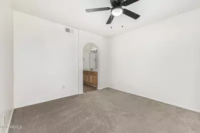 1880 E Morten Avenue #217, Phoenix, AZ 85020 - Photo 10