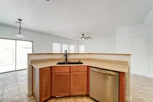 802 N 111th Dr, Avondale, AZ 85323 - Photo 12