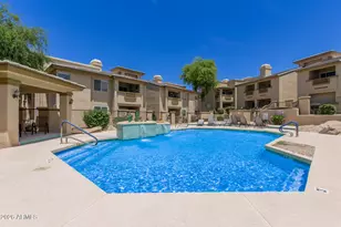 1880 E Morten Ave, Phoenix, AZ 85020 - Photo 26