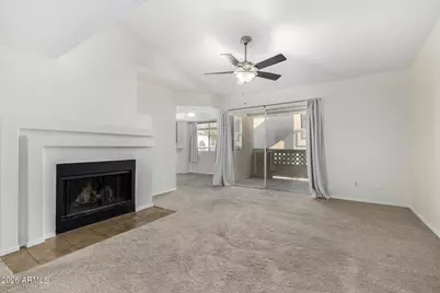1880 E Morten Avenue #217, Phoenix, AZ 85020 - Photo 2