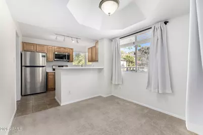 1880 E Morten Avenue #217, Phoenix, AZ 85020 - Photo 4