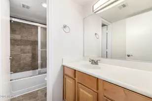 1880 E Morten Ave, Phoenix, AZ 85020 - Photo 18