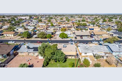 8151 W Clarendon Avenue, Phoenix, AZ 85033 - Photo 44