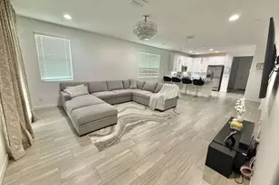 16535 W Questa Dr, Surprise, AZ 85387 - Photo 8