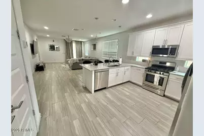 16535 W Questa Drive, Surprise, AZ 85387 - Photo 4