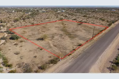 51750 W Wildwood Road #1, Maricopa, AZ 85139 - Photo 1