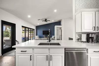 844 W Beechnut Drive, Chandler, AZ 85248 - Photo 20