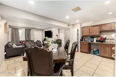 3829 N 81st Avenue, Phoenix, AZ 85033 - Photo 12