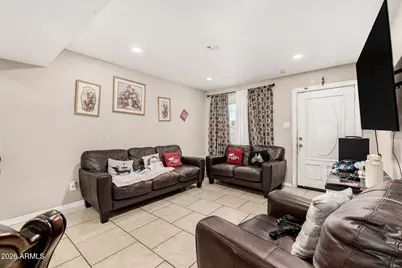 3829 N 81st Avenue, Phoenix, AZ 85033 - Photo 8