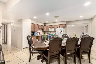 3829 N 81st Avenue, Phoenix, AZ 85033 - Photo 10