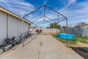 3829 N 81st Ave, Phoenix, AZ 85033 - Photo 32