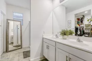 25288 N 144th Ln, Surprise, AZ 85387 - Photo 10