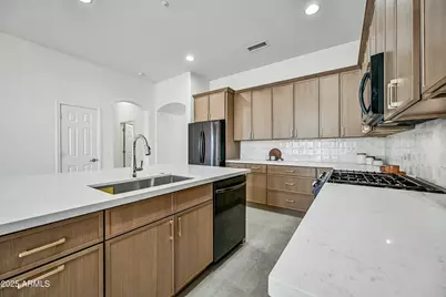 12568 W Chucks Avenue, Peoria, AZ 85383 - Photo 14