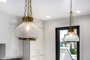 10215 N 100th Pl, Scottsdale, AZ 85258 - Photo 20