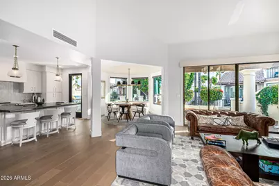 10215 N 100th Place, Scottsdale, AZ 85258 - Photo 8