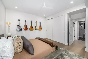 10215 N 100th Pl, Scottsdale, AZ 85258 - Photo 38