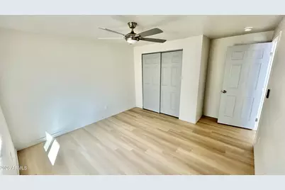 2042 N 64th Drive, Phoenix, AZ 85035 - Photo 26