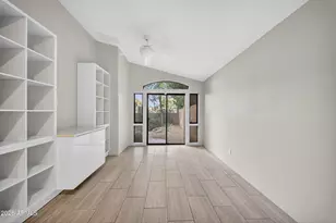 15831 N 50th St, Scottsdale, AZ 85254 - Photo 14