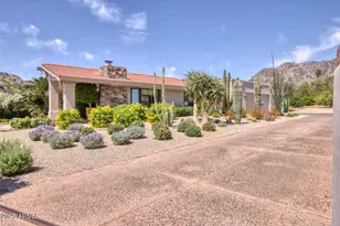 7224 N Lakeside Ln, Paradise Valley, AZ 85253 - Photo 48