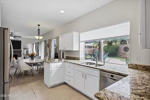 13240 N 94th Pl, Scottsdale, AZ 85260 - Photo 14