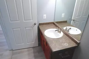 17017 N 12th St, Phoenix, AZ 85022 - Photo 8