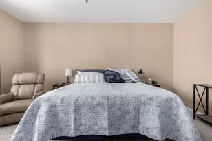 14390 W Desert Flower Dr, Goodyear, AZ 85395 - Photo 14