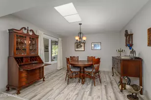 12927 W Maplewood Dr, Sun City West, AZ 85375 - Photo 8