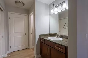 2025 E Campbell Ave, Phoenix, AZ 85016 - Photo 14