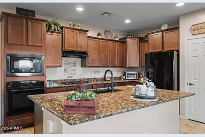 42774 W Darter Drive, Maricopa, AZ 85138 - Photo 2