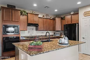 42774 W Darter Dr, Maricopa, AZ 85138 - Photo 2