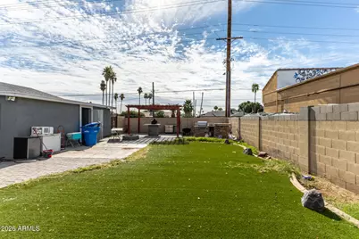 8002 N 42nd Avenue, Phoenix, AZ 85051 - Photo 24