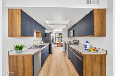 1861 E Krista Way, Tempe, AZ 85284 - Photo 6